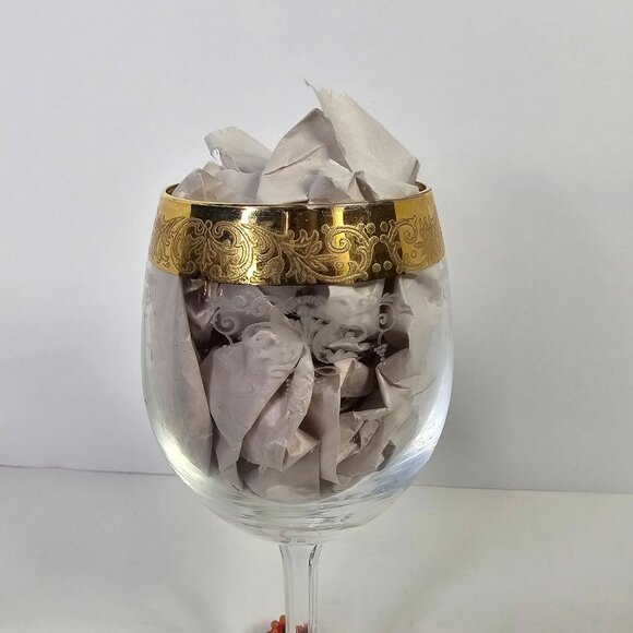 Vintage Gold Encrusted Etched Crystal Grape Pattern 6.5" Stem Wine Glasses 4 - Picture 6 of 12